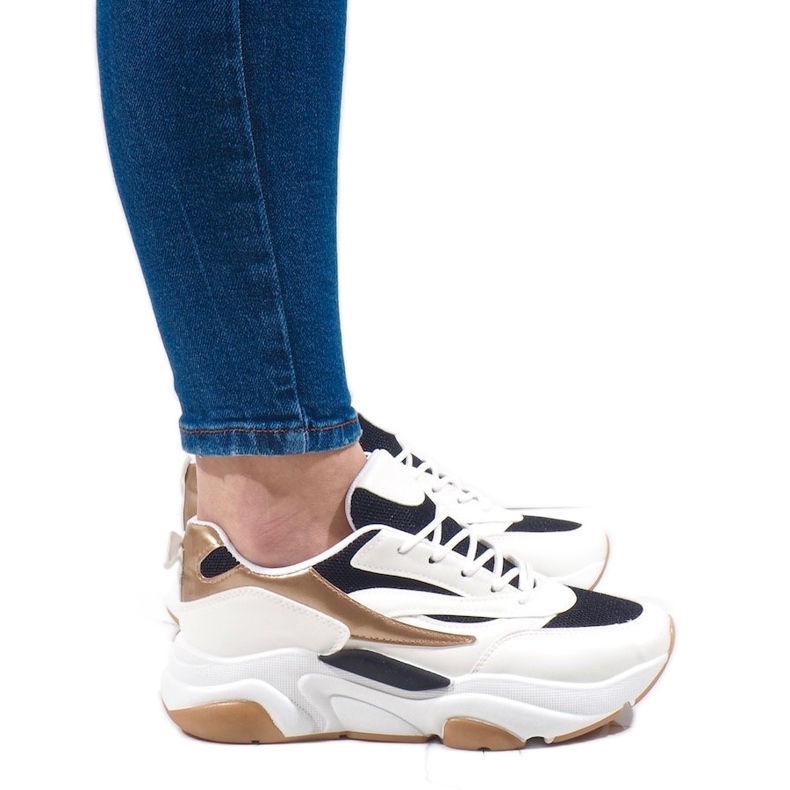 Bílé sportovní tenisky SX001-90 bílý černá