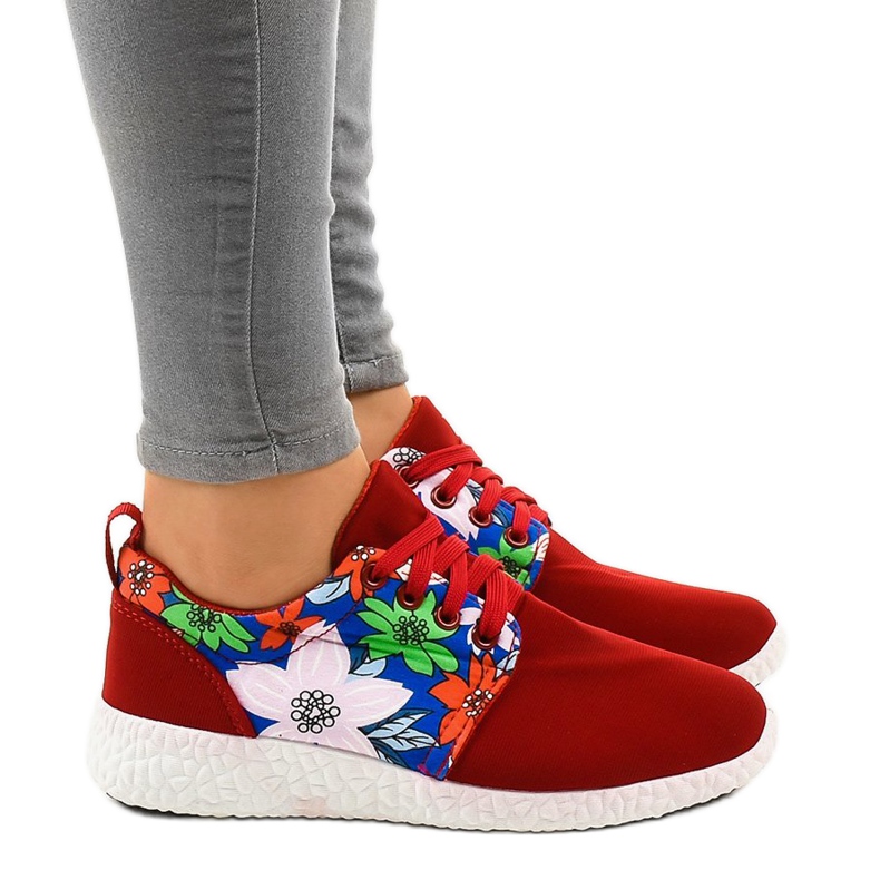 Červené sportovní boty 623 vícebarevný Červené sportovní boty 623 vícebarevný