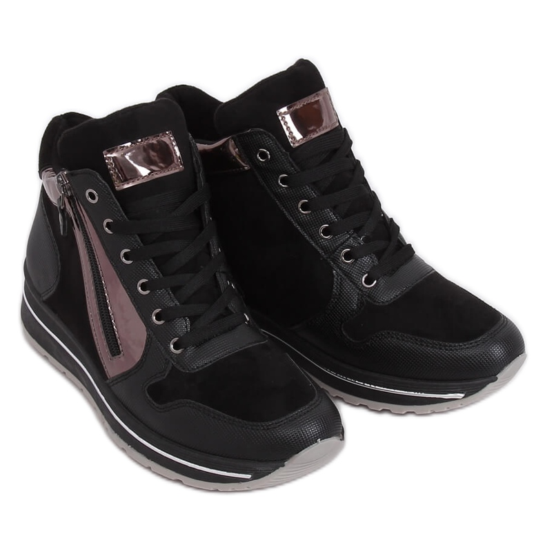 Černá sportovní obuv JM6841R Negro