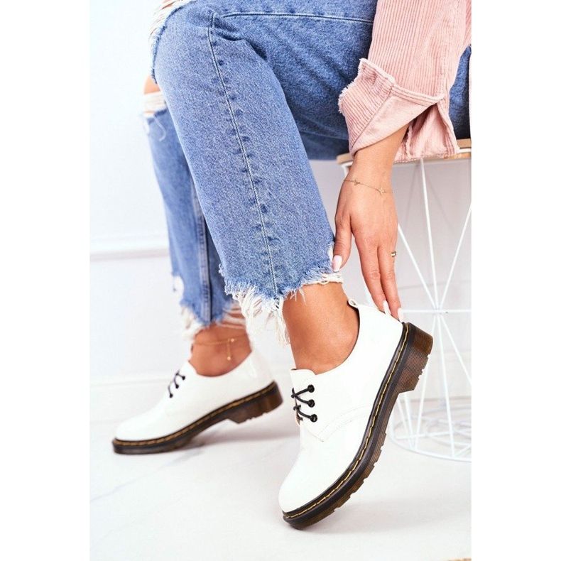 SEA Dámské bílé lakované boty NC991 bílý