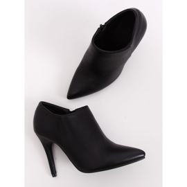 Černé kožené boty na špendlíku TX-1850-1 Black černý