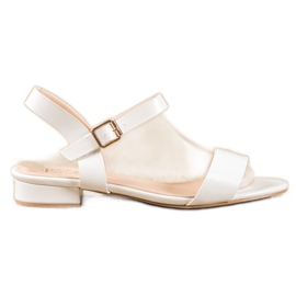 Small Swan Sandály na nízkém podpatku bílý