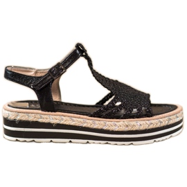 Small Swan Pletené sandály na platformě černý