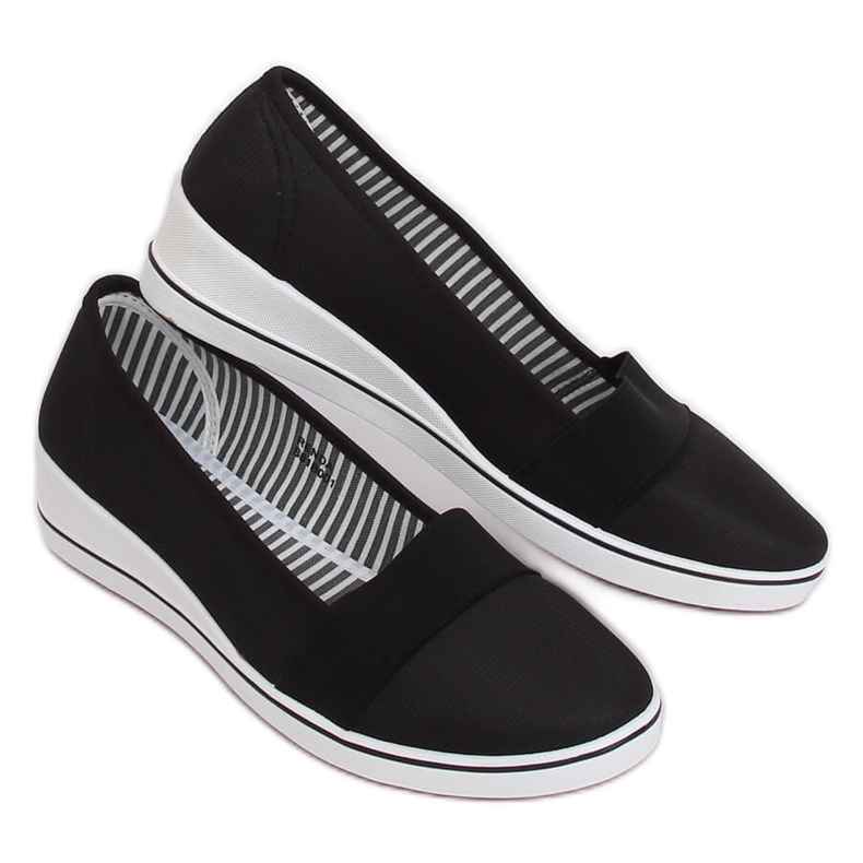 Černé klínové balerínky S81B001 černé černá Černé klínové balerínky S81B001 černé černá