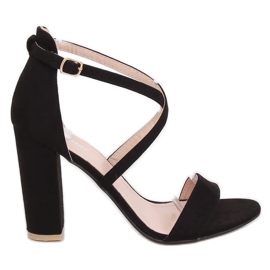 Černé sandály na sloupku GG-88P Black černý
