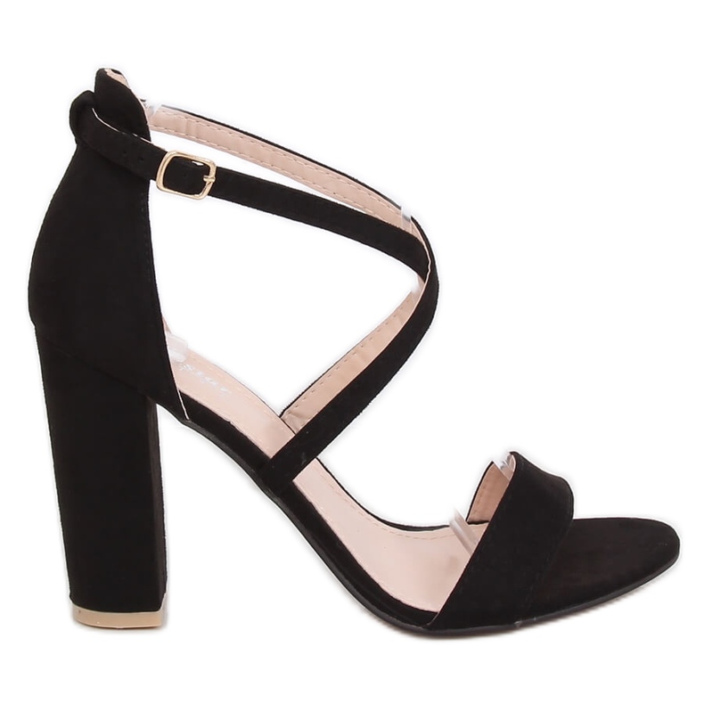 Černé sandály na sloupku GG-88P Black černá