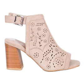 Mannika Vestavěné prolamované sandály hnědý