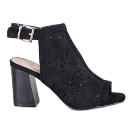 Mannika Vestavěné prolamované sandály černý