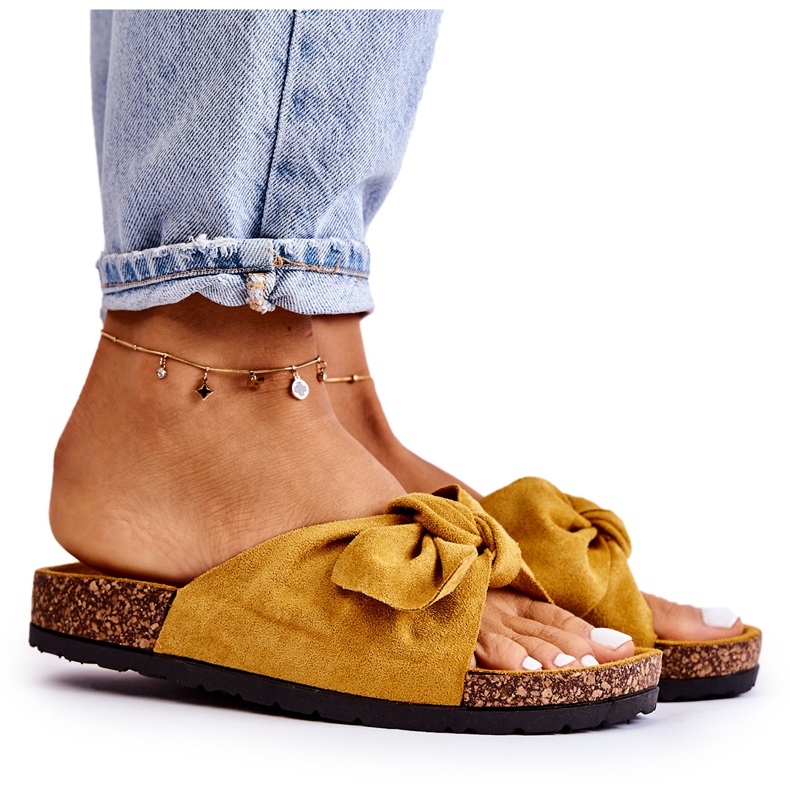 NFR Dámské žluté pantofle na korkové mašli Wendy žlutá