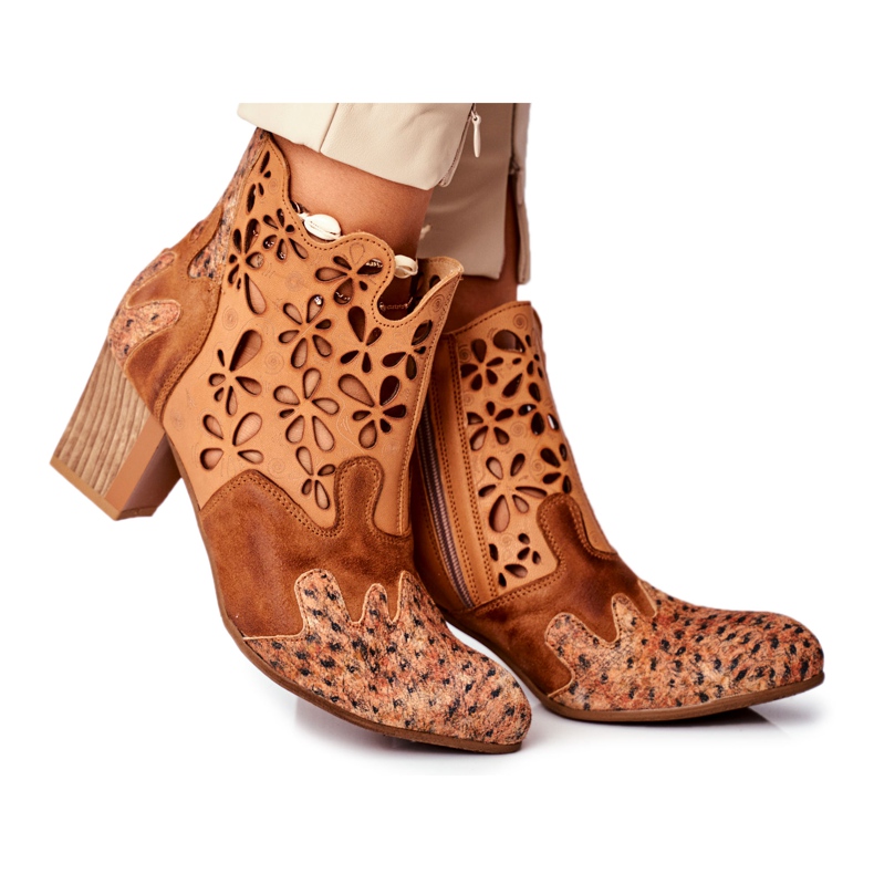 Dámské kozačky na vysokém podpatku Maciejka jarní červená 04369-29 hnědý