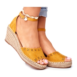 EVE Dámské sandály na klínu Espadrilles Yellow Sagittarius žlutá EVE Dámské sandály na klínu Espadrilles Yellow Sagittarius žlutá