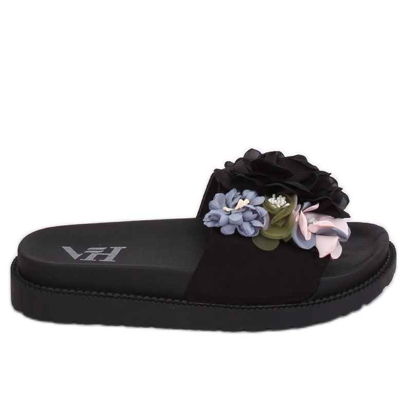 Černé pantofle s vysokou podrážkou PT-109 černá vícebarevný