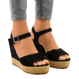 Černé sandály na klínu espadrilles 9R195 černý