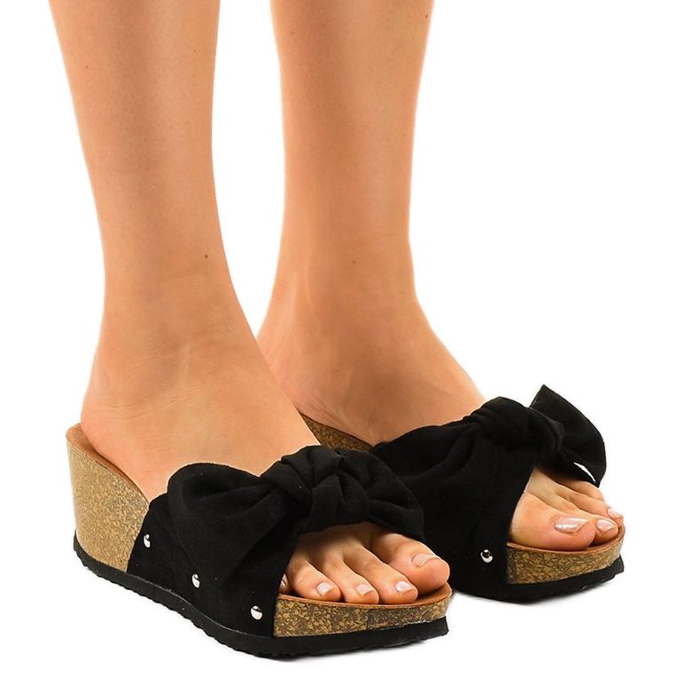 Černé klínové sandály 7862-KL černá