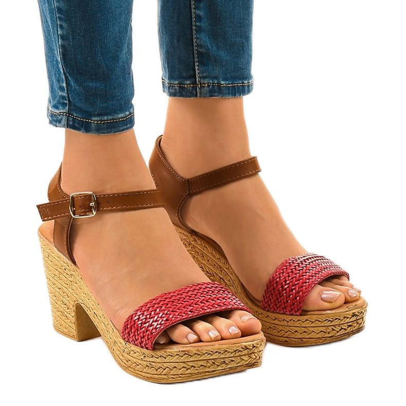 Červené sandály na vysokém podpatku 150-614 Červené sandály na vysokém podpatku 150-614