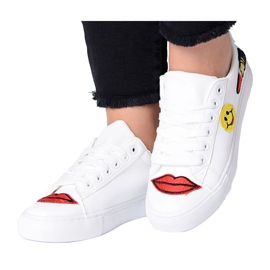 Dámské sportovní boty Bílé nášivky RedMouth bílý