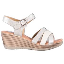 Sea Elves Lehké sandály vyrobené z ekologické kůže zlatý Sea Elves Lehké sandály vyrobené z ekologické kůže zlatý