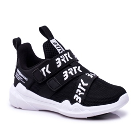 Bartek S.A. Dětské sportovní boty Bartek Black T-75213 / W35 černý