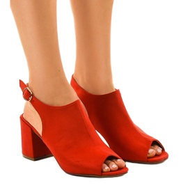 Červené sandály na vysokém podpatku s horním Z029