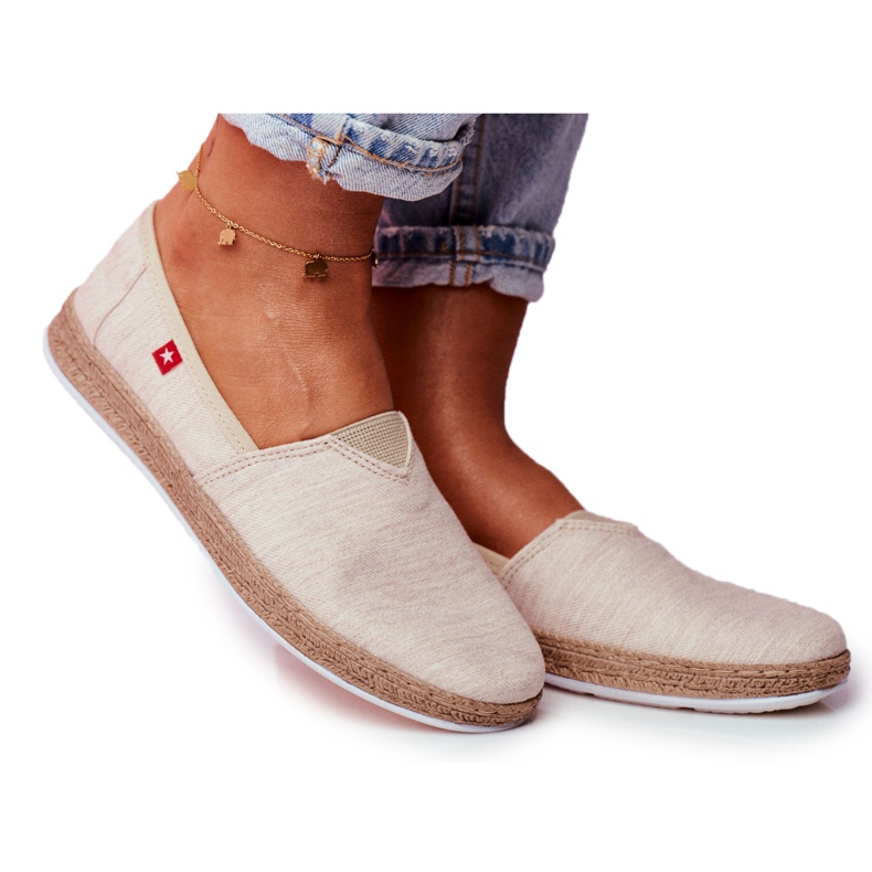 Dámské espadrilky Big Star Slip-on Beige FF276026 béžový Dámské espadrilky Big Star Slip-on Beige FF276026 béžový