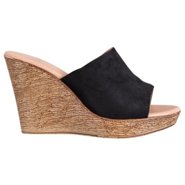 Small Swan Papuče z lehkého semiše černý