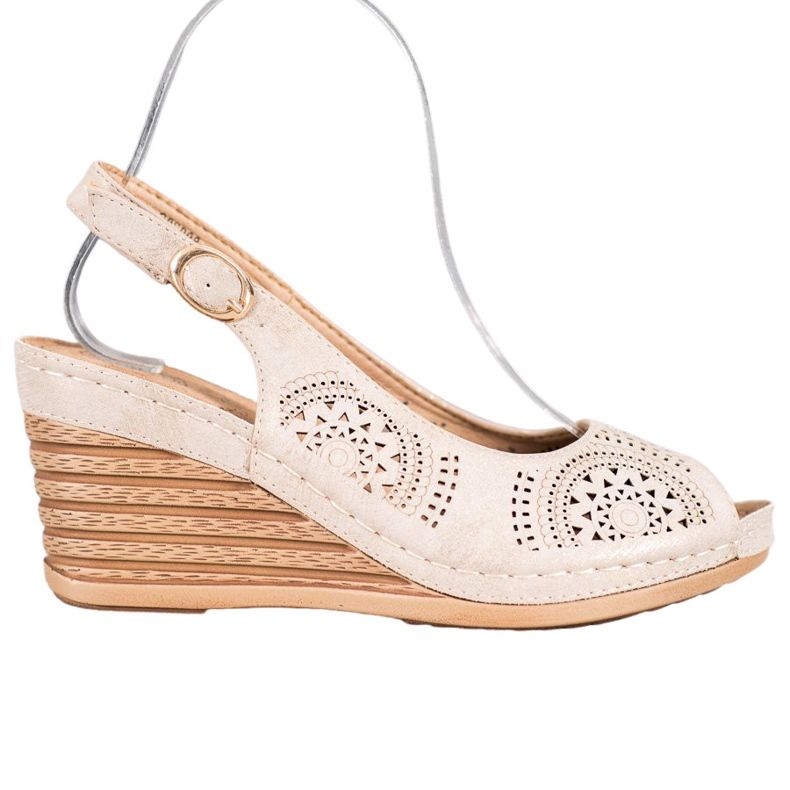 Evento Prolamované sandály s eko kůží hnědý