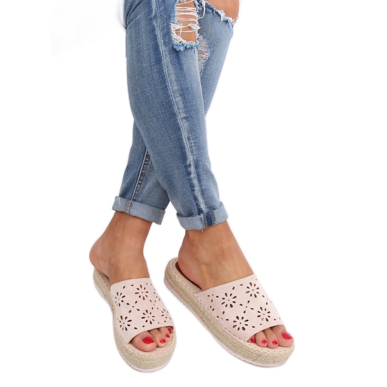 Béžové prolamované pantofle espadrilky 99-62A Béžové béžový Béžové prolamované pantofle espadrilky 99-62A Béžové béžový