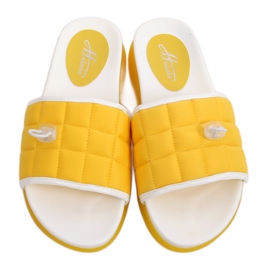 Žluté dámské pantofle G-338 Yellow žluť