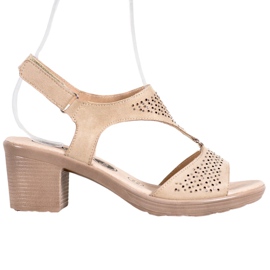 SHELOVET Pohodlné sandály na suchý zip hnědý SHELOVET Pohodlné sandály na suchý zip hnědý