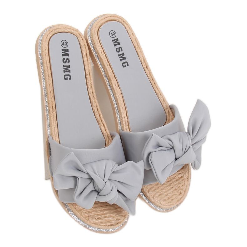 Šedé Dámské šedé pantofle WS9020 Světle šedá Šedé Dámské šedé pantofle WS9020 Světle šedá