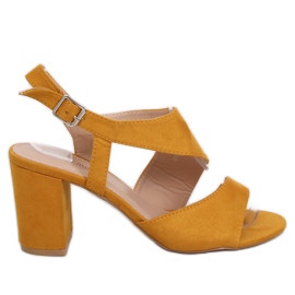 Sandály na sloupek medové 2800 Žluté žlutá