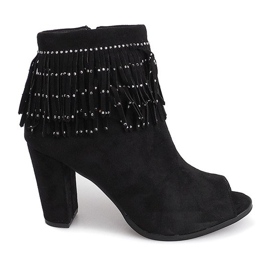 Otevřené boty na sloupku F832 Black černá Otevřené boty na sloupku F832 Black černá