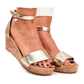 PS1 Dámské sandály na klínku Gold MarryMe zlatý