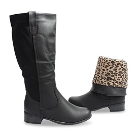 Vysoké izolované boty 8524 Black černý