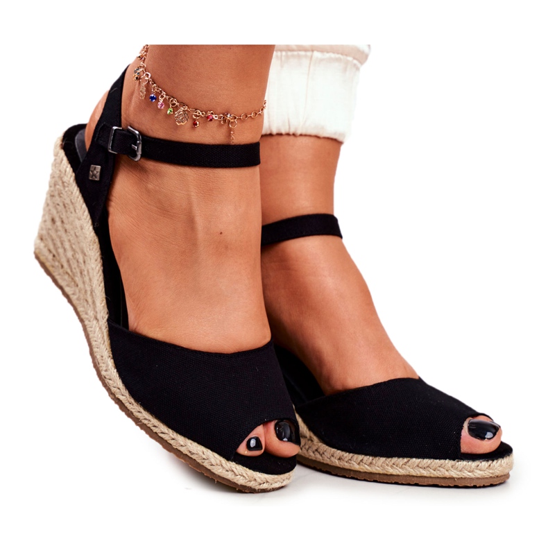 Dámské sandály na pleteném klínu Big Star černé DD274A209 černá