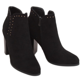 Černé vysoké podpatky UK11P Black černý