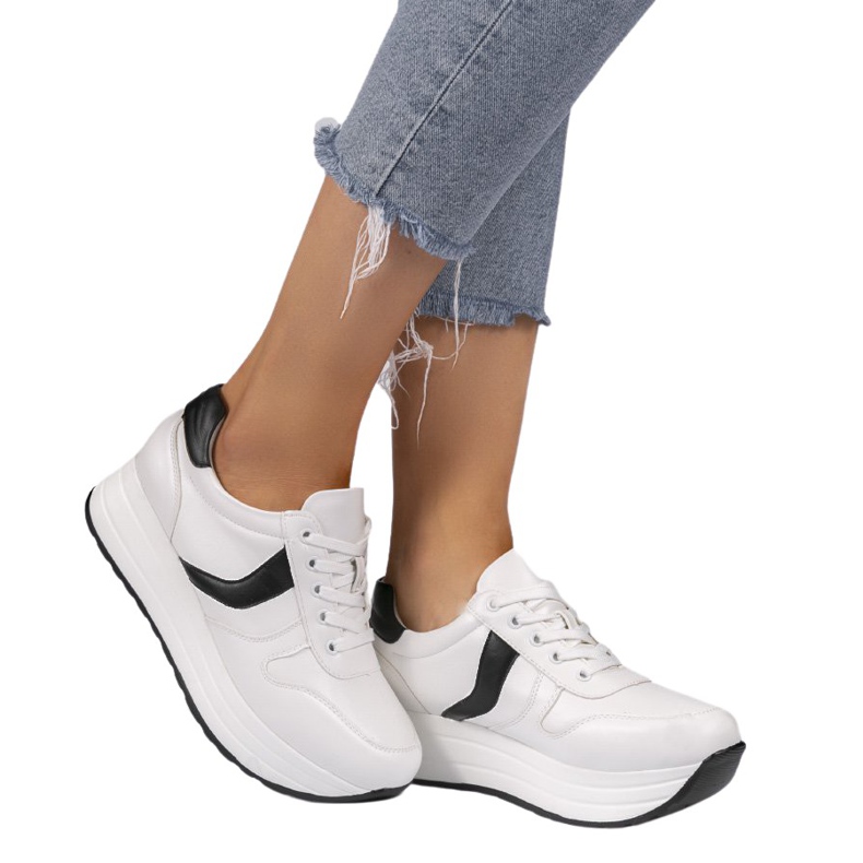 Bílé sportovní boty, tenisky BK-20 bílý