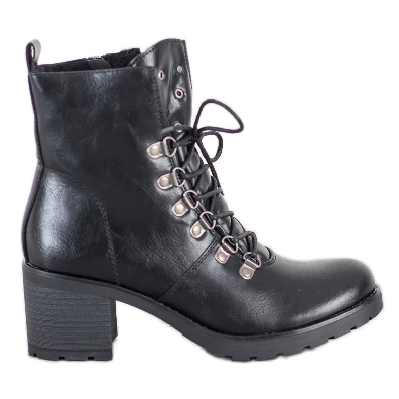 Pracovníci na příspěvku VINCEZA černá