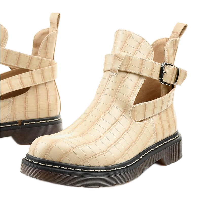 Béžové kozačky se sponou Nillda béžový