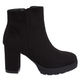 Černé boty na chrániči černé 4144 Black černý