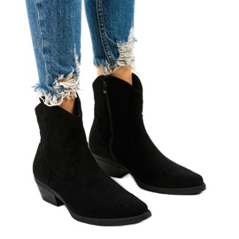 Černé semišové vysoké boty z kovbojských bot Kainella černá