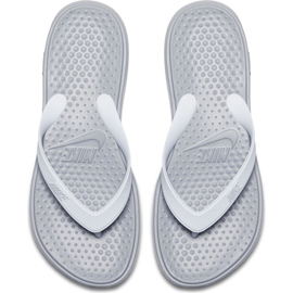 Bílé pantofle Nike Wmns Solay Thong 882699 003 bílá