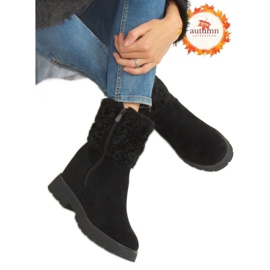 Boty na skrytém klínu černé KL-711 Black černý