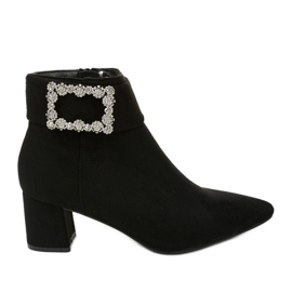 Černé kotníkové boty se zapínáním na zip Antipodes černá Černé kotníkové boty se zapínáním na zip Antipodes černá