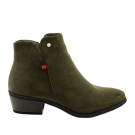 Zelené ploché kotníkové boty 20Y8039-11 zelený