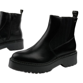 Černé ploché kozačky z ekokůže Cavern černá Černé ploché kozačky z ekokůže Cavern černá