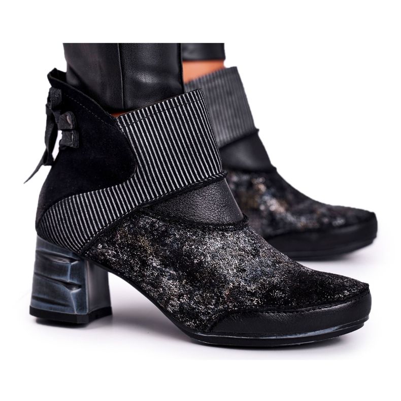 Dámské teplé kožené boty Maciejka Navy Blue 03790-20 námořnická modrá