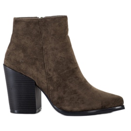 Marquiz Boty Na Širokém Sloupku zelená