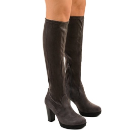 Šedé kozačky z eko semiše od Enmirgton šedá Šedé kozačky z eko semiše od Enmirgton šedá