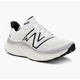 Běžecké boty New Balance Fresh Foam More v4 M NBMMORCW4 bílý 1